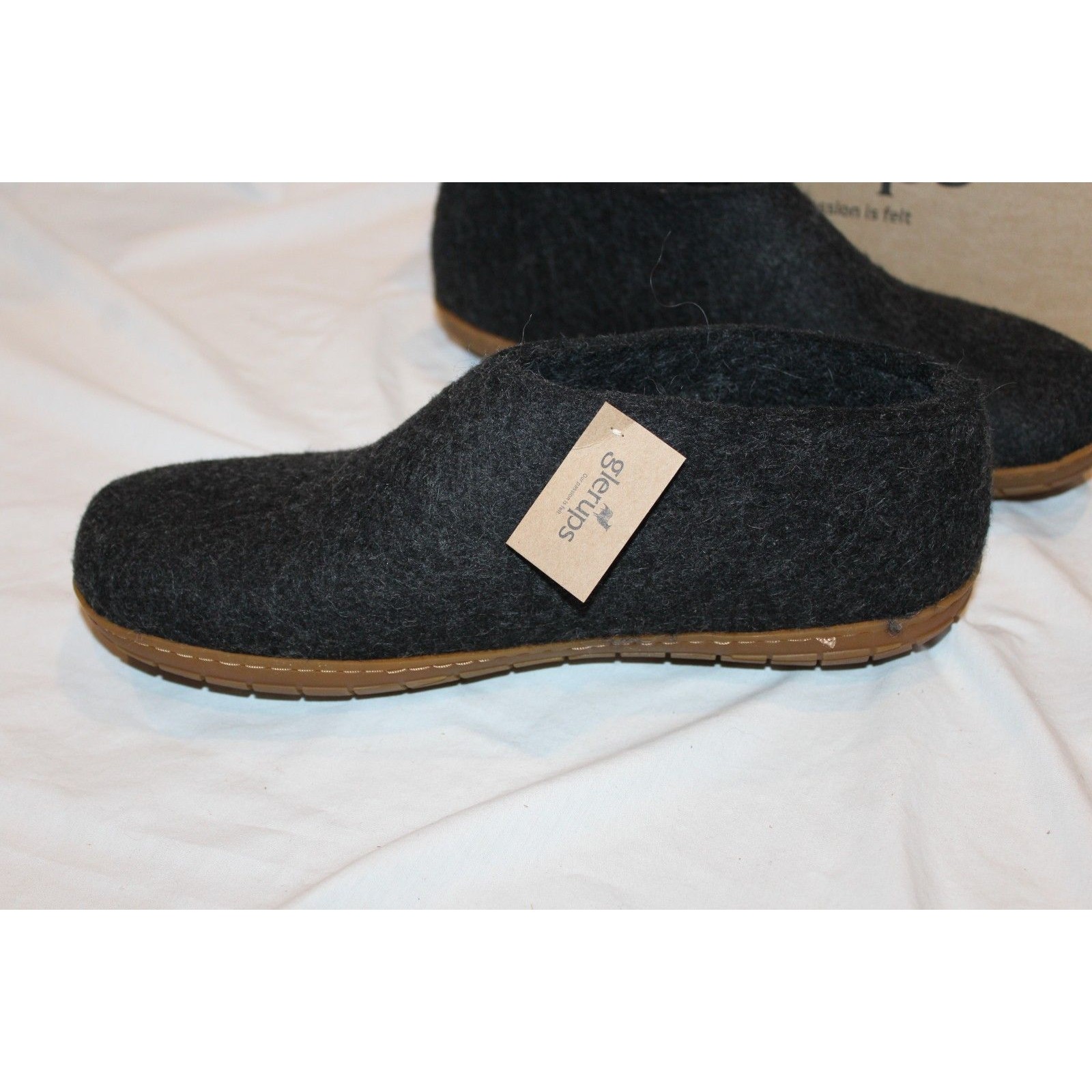 Glerups 100% Gray Wool Men’s Sz Eu 45 Us 12 Rubber Outsole Slipper Booties — image 3 of 6